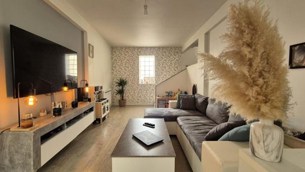 A LOUER MAISON 82m² MENUCOURT