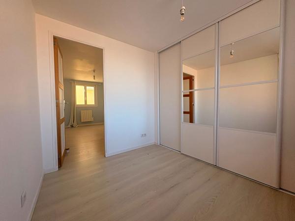 A LOUER MAISON 82m² MENUCOURT