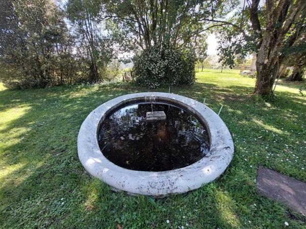 MAISON DE MAITRE AVEC PARC DE 5000M² DEPENDANCES ET DEUX PIGEONNIERS