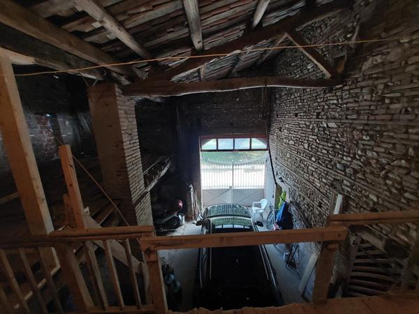 MAISON DE MAITRE AVEC PARC DE 5000M² DEPENDANCES ET DEUX PIGEONNIERS