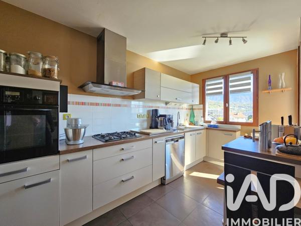 Appartement à vendre 4 pièces 76 m² Saint-Alban-Leysse