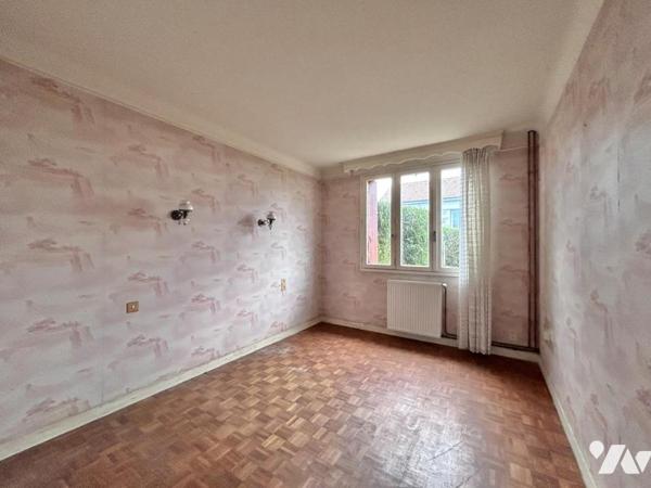 PAIMBOEUF - Maison à rénover 3 chambres