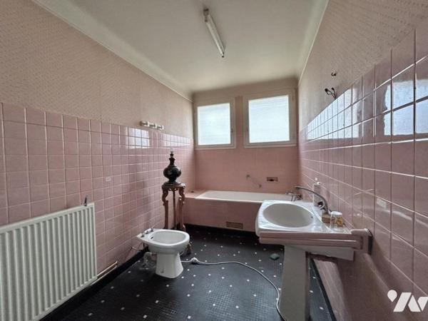 PAIMBOEUF - Maison à rénover 3 chambres