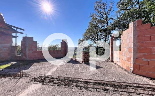 Terrain à vendre    Noailles