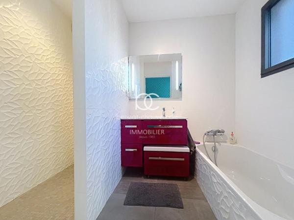 VANNES Maison 5 pièces 148 m²