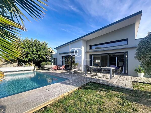 VANNES Maison 5 pièces 148 m²
