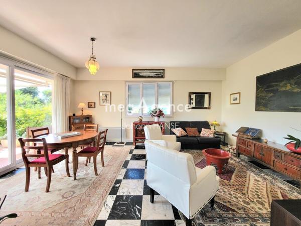 Maison à CAVALAIRE-SUR-MER, 83240 - 7 pièces 167m²