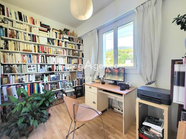 Maison à CAVALAIRE-SUR-MER, 83240 - 7 pièces 167m²