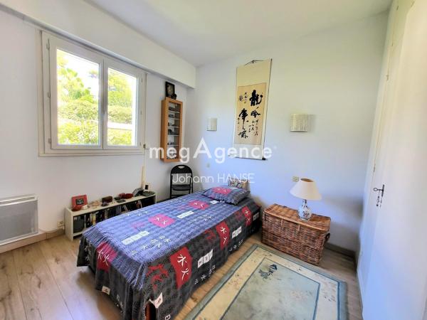 Maison à CAVALAIRE-SUR-MER, 83240 - 7 pièces 167m²