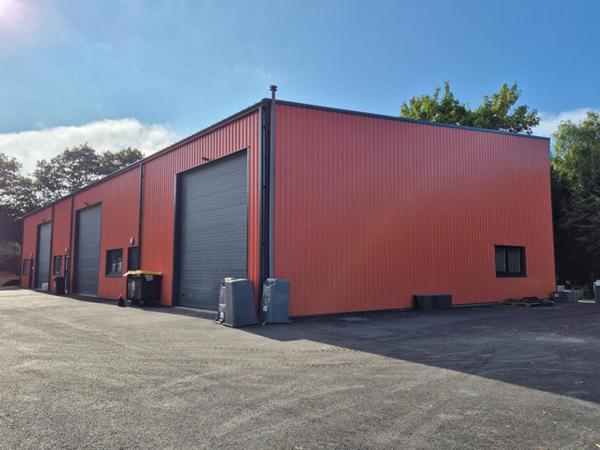 LORIENT NORD, CLEGUER - ENTREPOT, LOCAL D'ACTIVITE 195 m²