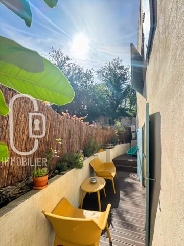 MAISON MEUBLEE T3 VILLAGE DE VENTABREN 67 M2 HABITABLES - 84 m2 AU SOL