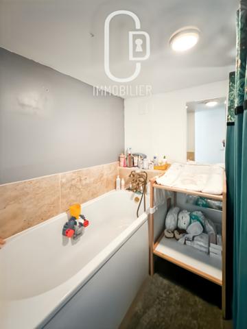 MAISON MEUBLEE T3 VILLAGE DE VENTABREN 67 M2 HABITABLES - 84 m2 AU SOL