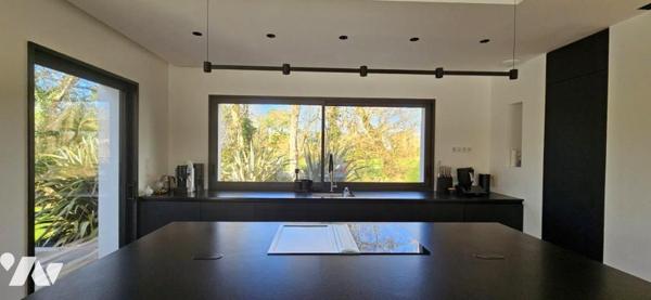 Maison contemporaine aux prestations haut de gamme