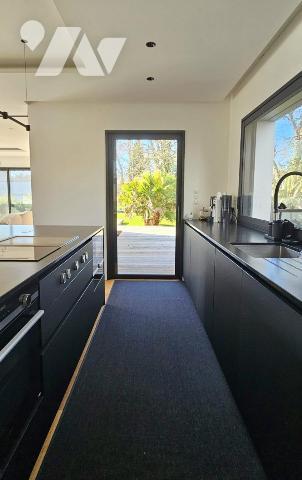 Maison contemporaine aux prestations haut de gamme