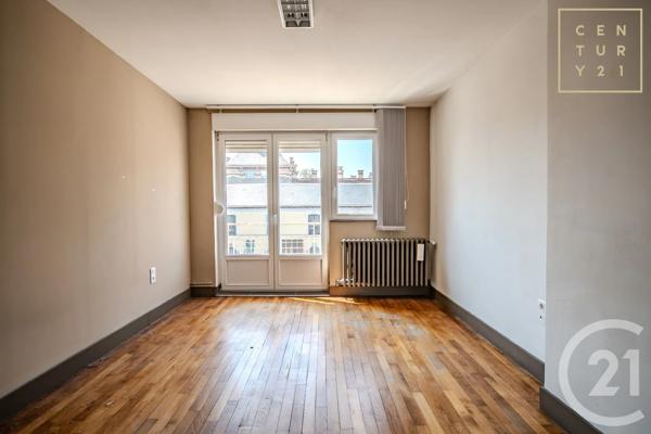 Appartement F6 à vendre  7 pièces - 151,46 m 2   MAUBEUGE  - 59