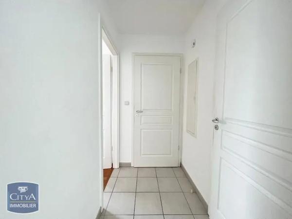 Appartement à louer 2 pièces 47m² Tomblaine (54510)