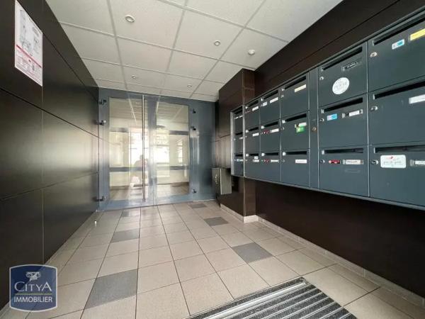 Appartement à louer 2 pièces 47m² Tomblaine (54510)