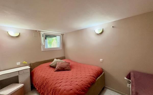 Maison à vendre    5 pièces • 116 m2 Niort