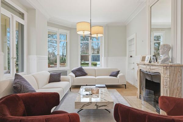Vente Maison de luxe Divonne-les-Bains 9 Pièces 370 m²