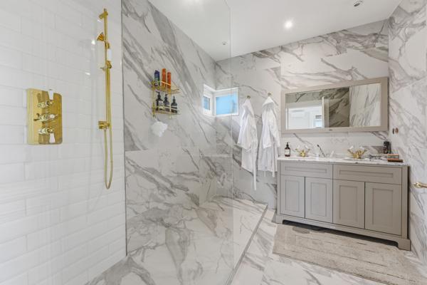 Vente Maison de luxe Divonne-les-Bains 9 Pièces 370 m²