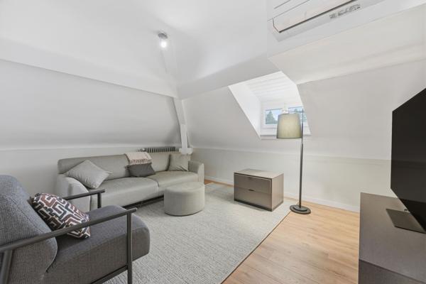 Vente Maison de luxe Divonne-les-Bains 9 Pièces 370 m²