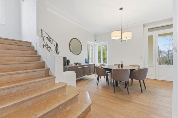 Vente Maison de luxe Divonne-les-Bains 9 Pièces 370 m²