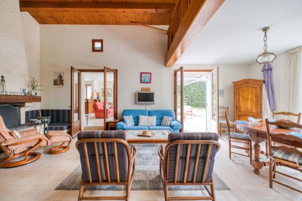Vente Maison de luxe Saint-Palais-sur-Mer 9 Pièces 240 m²