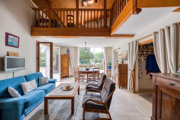 Vente Maison de luxe Saint-Palais-sur-Mer 9 Pièces 240 m²