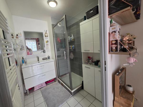 Appartement 3 pièces avec cave et parking