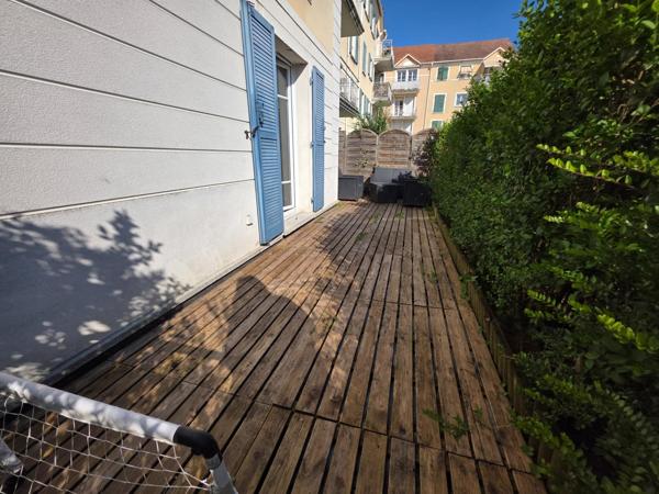 Appartement 3 pièces avec cave et parking