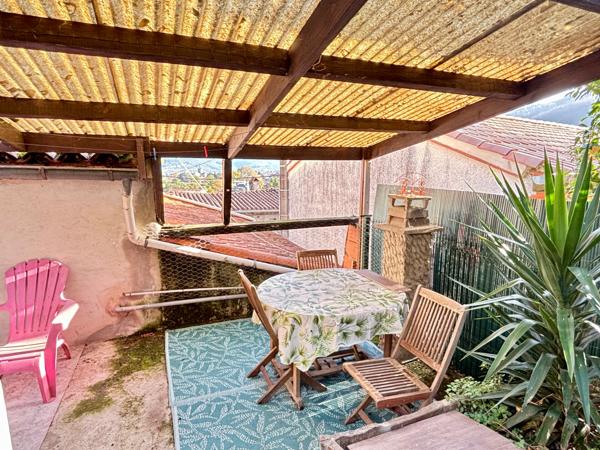 Maison avec jardin louée pour investisseurs