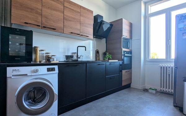 Appartement à louer    3 pièces • 75,80 m2 Chenôve