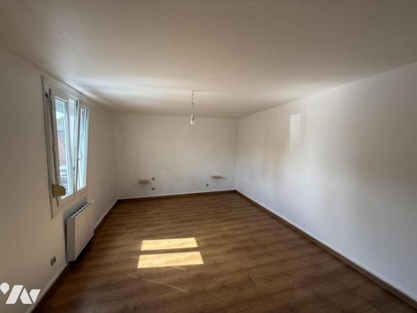 Ensemble Local et appartements