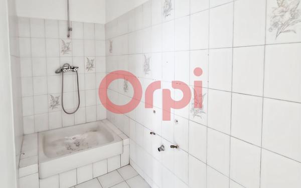 Appartement à vendre    5 pièces • 96,54 m2 Marseille 13