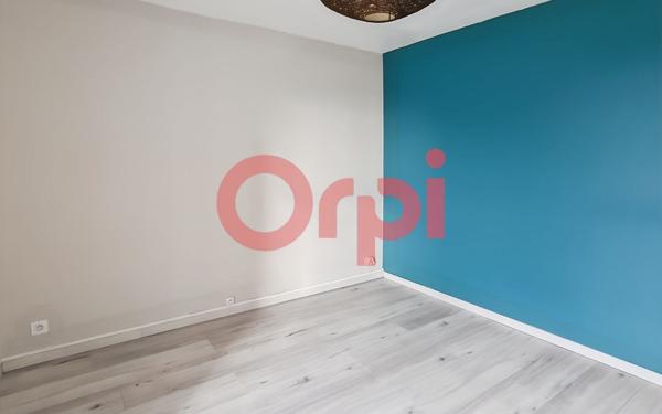 Appartement à vendre    5 pièces • 96,54 m2 Marseille 13