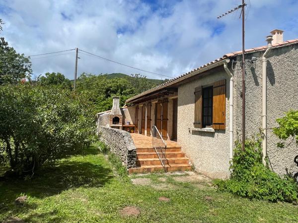 Maison individuelle de 110m² avec grand terrain arboré