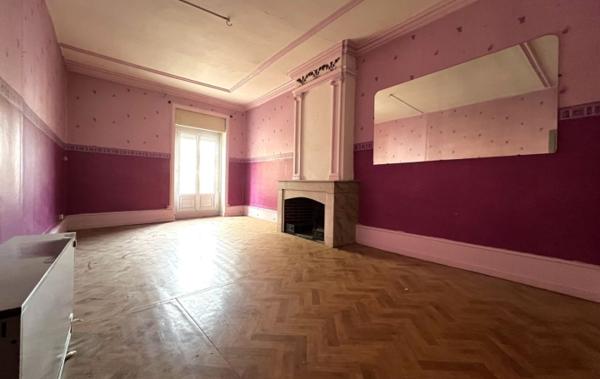 Vente Appartement P3 à rénover Aubenas   