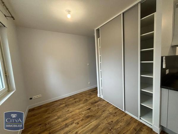 Appartement à louer 1 pièce 30.98m² Niort (79000)