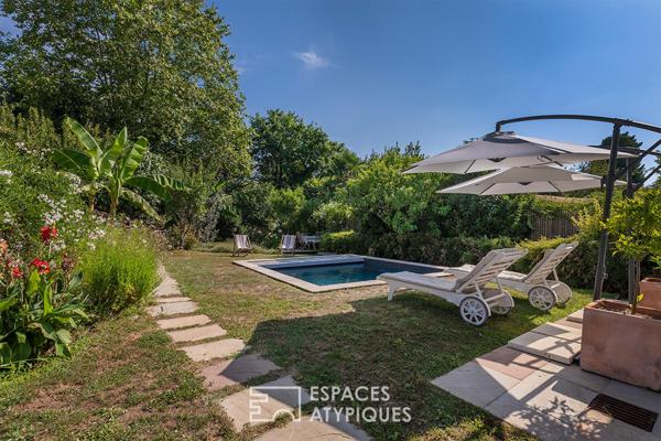 L’élégance d’une maison basque bercée par la nature