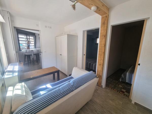 Maison comprenant 2 logements