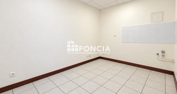 À vendre Local commercial 5 pièces 199 m² - Lyon 69003