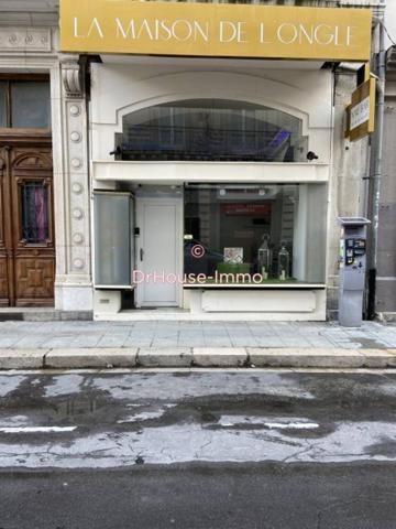 Commerce à louer 3 pièces de 52 m²