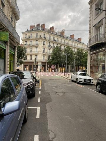 Commerce à louer 3 pièces de 52 m²