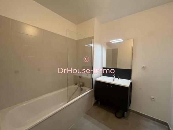 Appartement à louer 3 pièces de 57 m²