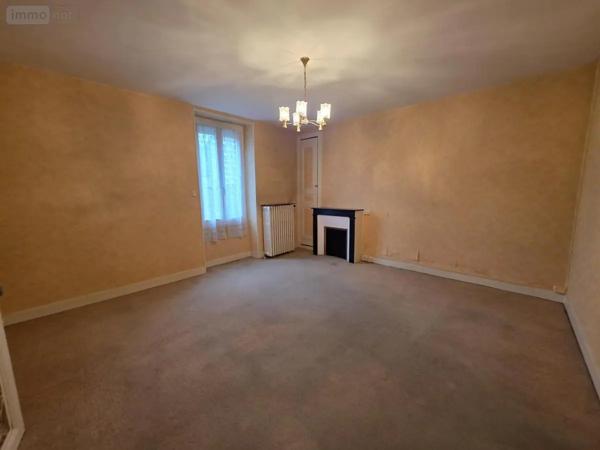 Achat - Maison Vierzon 18100 3 pièces 95 m 2 689 m 2