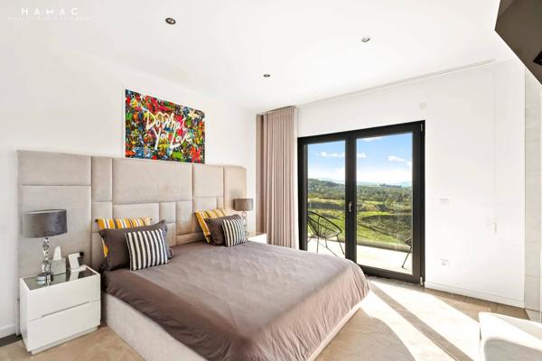 NOUVEAUTÉ – Limonest Centre - Villa d’Exception de 360 m² sur Terrain Arboré de 1 029 m² avec Piscine et Prestations Haut de Gamme