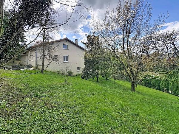 NOUVELLE EXCLUSIVITÉ – Maison avec vue dégagée, belles prestations et environnement privilégié à Vienne