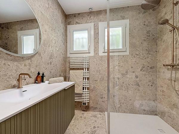 NOUVELLE EXCLUSIVITÉ – Maison avec vue dégagée, belles prestations et environnement privilégié à Vienne
