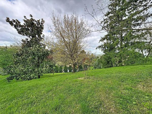 NOUVELLE EXCLUSIVITÉ – Maison avec vue dégagée, belles prestations et environnement privilégié à Vienne