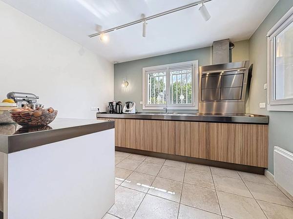 NOUVELLE EXCLUSIVITÉ – Maison avec vue dégagée, belles prestations et environnement privilégié à Vienne